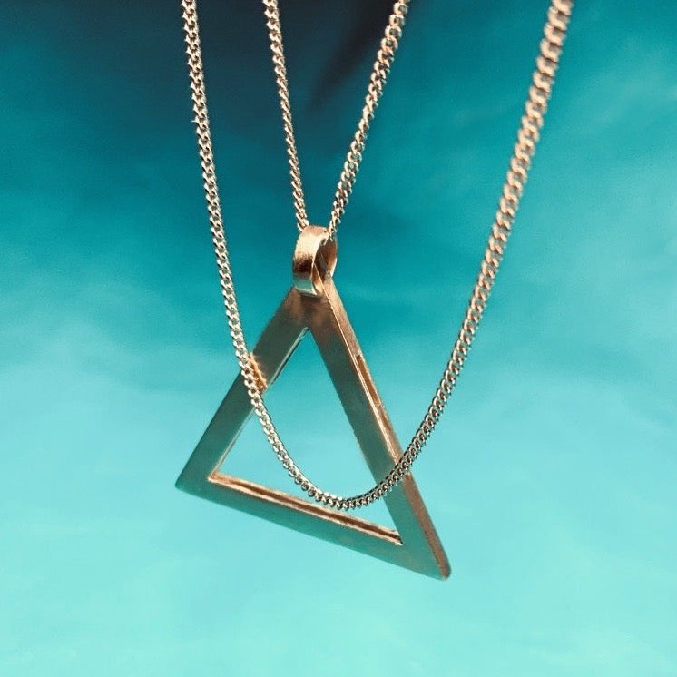 Sierpinski triangle necklace in gold - Delftia science jewelry