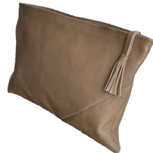 Load image into Gallery viewer, BEIGE BAG
